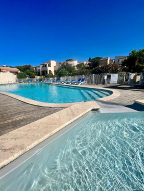 Appartamento Mirella con piscina